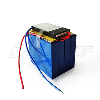Pack de batterie au lithium 640W 12V 50ah EV LiFePO4 batterie au lithium fer phosphate à cycle profond