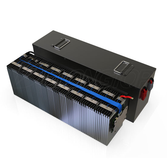 Batterie lithium-ion LiFePO4 48V 100ah 5kwh pour système d&#39;alimentation solaire hors réseau