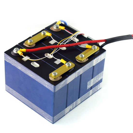 Batterie au lithium fer phosphate12V 100ah LiFePO4 pour moteur à courant continu/énergie solaire