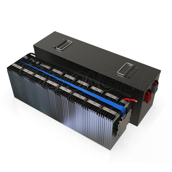 3 ans de garantie Lithium 24V 24 volts 200ah LiFePO4 batterie pour système de stockage d&#39;énergie du système solaire