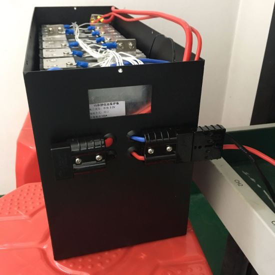 Batterie au lithium LiFePO4 48V 50ah pour tondeuse à gazon avec BMS