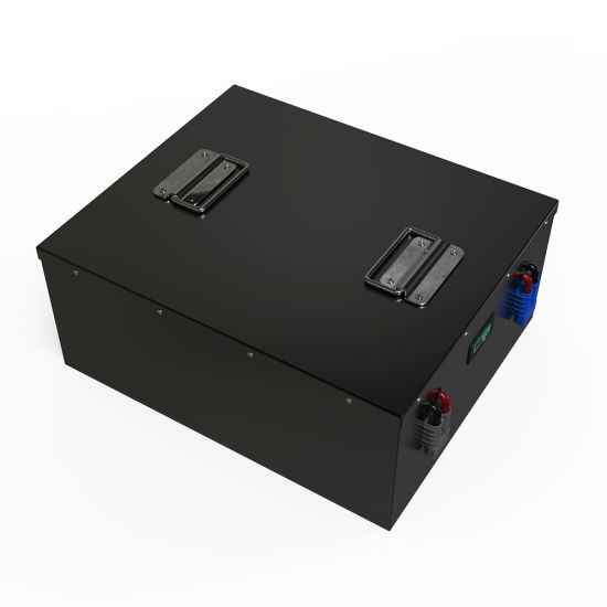 Lipo 48V 100ah Lithium Ion Battery Pack pour voiturette de golf à système d&#39;éclairage solaire avec BMS