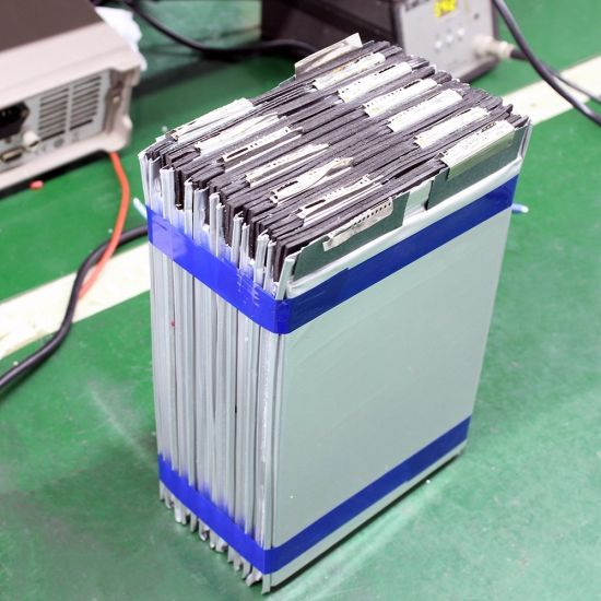 Batterie lithium-polymère rechargeable 48V 40ah pour véhicules électriques 1500W