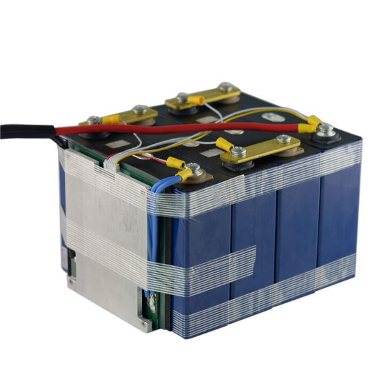Batterie au lithium-ion LiFePO4 12V de haute qualité pour lampadaire solaire