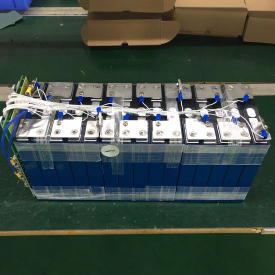 Batterie au lithium LiFePO4 48V 50ah pour chariot élévateur