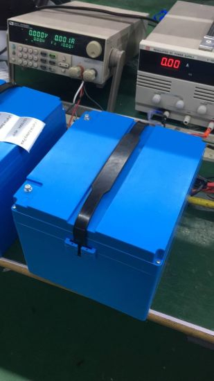 Batterie marine au lithium LiFePO4 à longs cycles de bateau solaire 48V 25ah