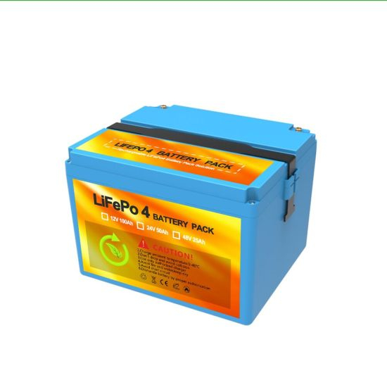 Batterie solaire prismatique au lithium Akku 12V 100ah LiFePO4 à cycle profond OEM