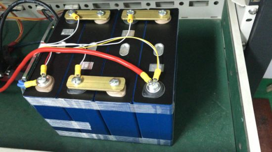 Batterie à cycles profonds 12V 100ah LiFePO4 pour chariot élévateur solaire RV