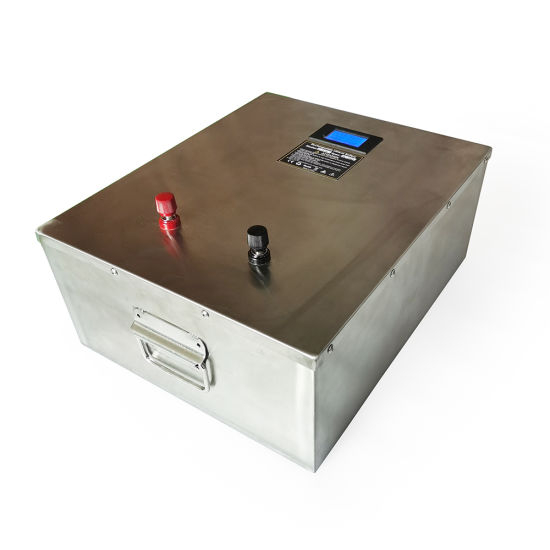 Batterie LiFePO4 de prix d&#39;usine 24V 200ah avec batterie de fer au lithium BMS pour la banque de la maison dans un yacht RV Marine