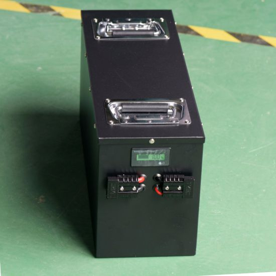 Batterie au lithium LiFePO4 48V 50ah pour tondeuse à gazon avec BMS