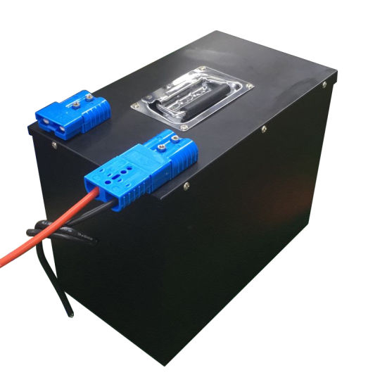 Batterie LiFePO4 de 12 volts au lithium-ion 12V 200ah pour le bateau de RV de système solaire