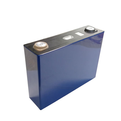 Cellule prismatique de poche de batterie de 3.2V 100ah LiFePO4 pour le système de stockage d&#39;énergie solaire